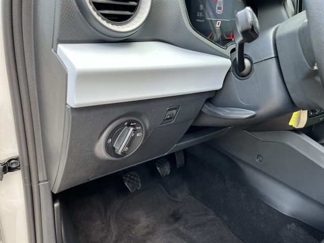 Ibiza Style 1.0 TSI Navi LED Apple CarPlay Klima PDC SHZ BT