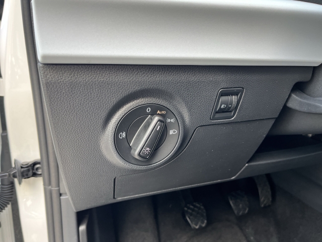Ibiza Style 1.0 TSI Navi LED Apple CarPlay Klima PDC SHZ BT