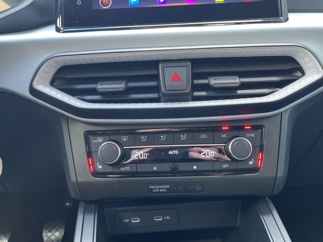 Ibiza Style 1.0 TSI Navi LED Apple CarPlay Klima PDC SHZ BT