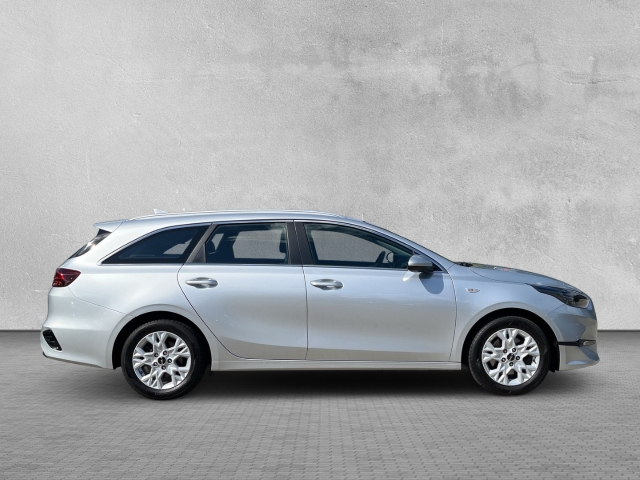 Cee'd SW Vision 1.5T DCT7 KOMF NAV KLIMA