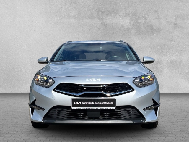 Cee'd SW Vision 1.5T DCT7 KOMF NAV KLIMA