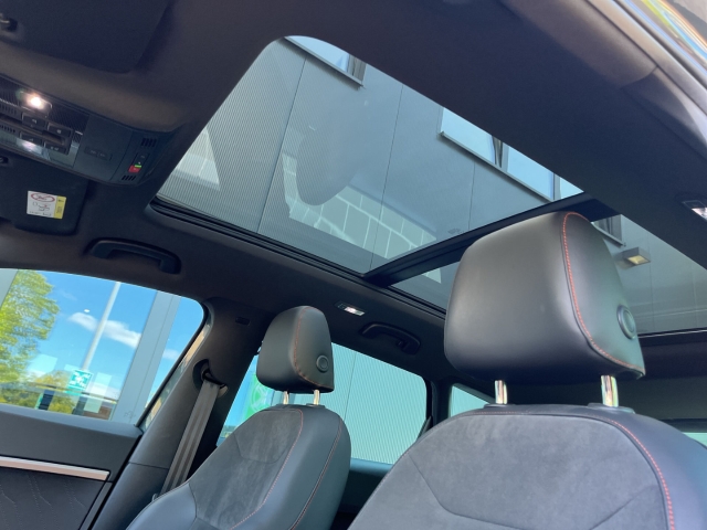 Ateca FR 2.0 TSI 4Drive Dinamica Winter LED NAVI KLIMA