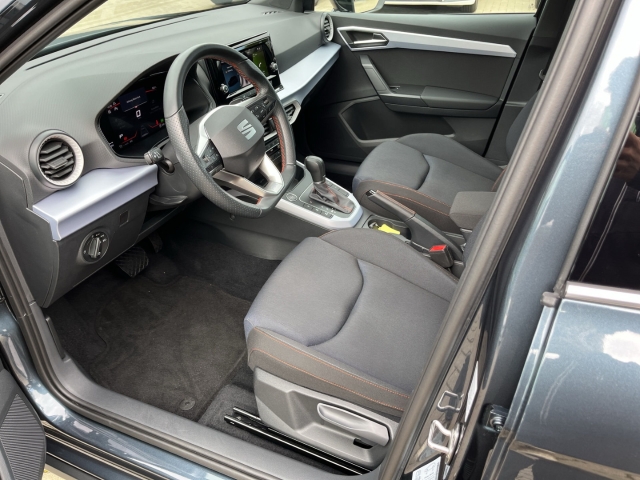 Arona FR 1.0 TSI DSG Full-LINK ACC LED BT KLIMA SHZ PDC