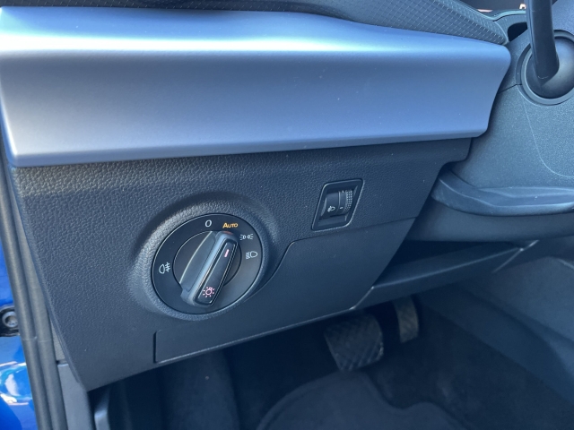 Arona FR 1.0 TSI FULL-LINK Kamera ACC PDCv+h SHZ LED DAB