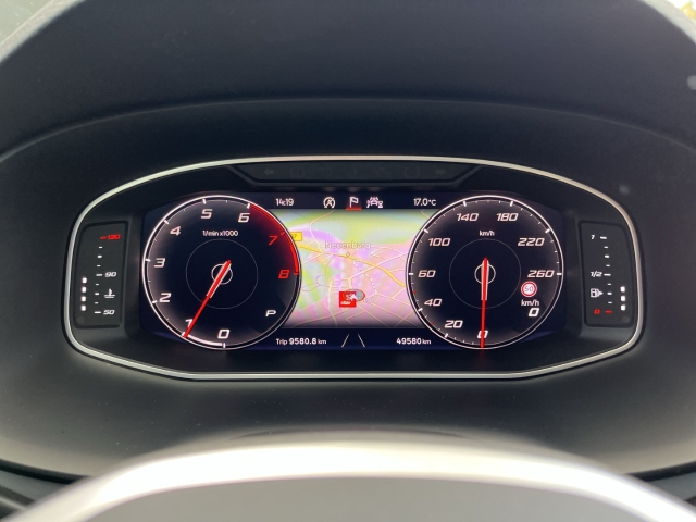 Ateca FR 1.5 TSI DSG AHK Navi LED Full-Link Klima BT ACC