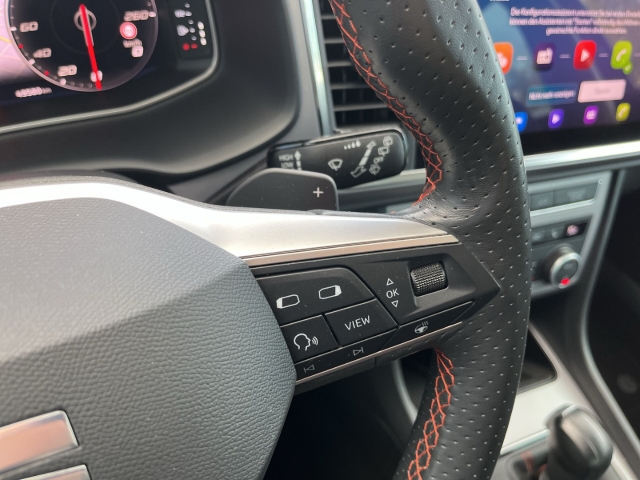 Ateca FR 1.5 TSI DSG AHK Navi LED Full-Link Klima BT ACC