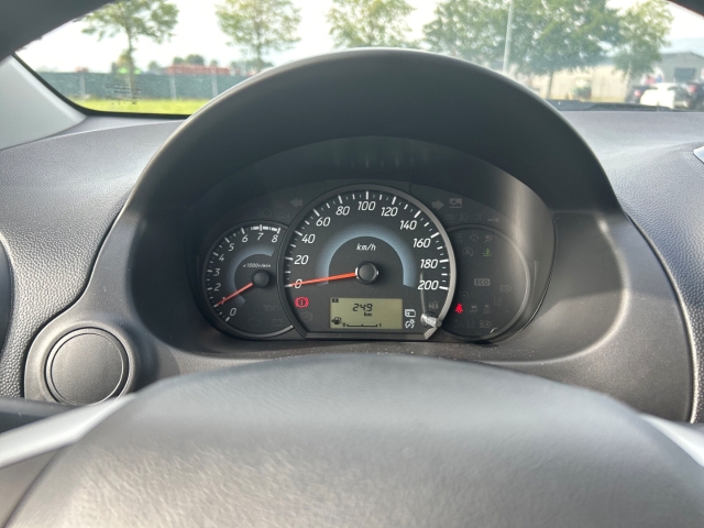 Space Star / UPE: 16.730,-  / 1,2l SELECT KLIMA ISOFIX DAB+ BLUETOOTH USB
