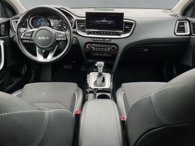 XCee'd 1.6 PHEV SPIRIT NAVIGATION SITZKOMFORT PAK. LED GRA