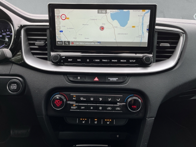 XCee'd 1.6 PHEV SPIRIT NAVIGATION SITZKOMFORT PAK. LED GRA