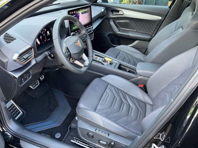 Formentor VZ 2.0 TSI / UPE: 66.700,-  / 4DRIVE AHK SKYLINE