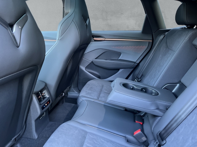 Terramar VZ ABT / UPE: 74.410,-  / 2.0 TSI Edge-Pak. Matrix