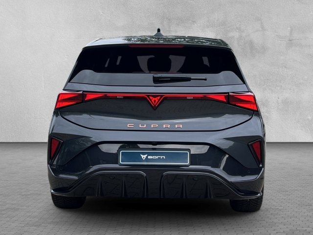 Born 58 kWh / UPE: 45.710,- / BIKE-RACK GJR EDGE NAVI