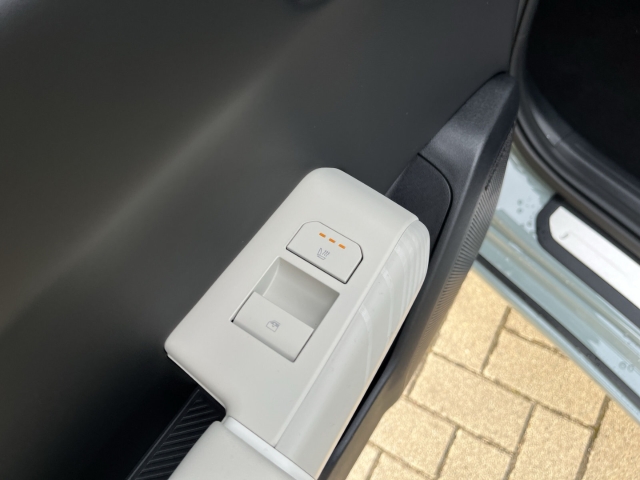 EV4 FASTBACK 81.4 kWh / UPE: 56.210,- / GT-LINE DWP COM CON