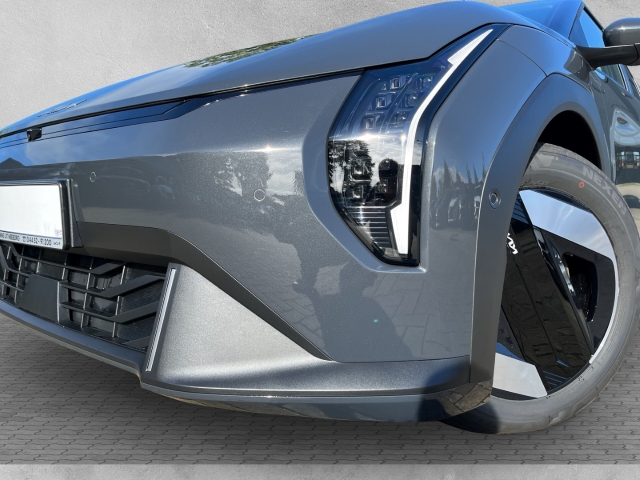 EV4 81.4 kWh / UPE: 53.340,- / EARTH UPG TECH WIC DWP SOUND