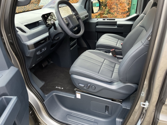 PV5 ELITE 71.2 / UPE: 51.280,- / ACC 360° NAVI LED STANDHZG.