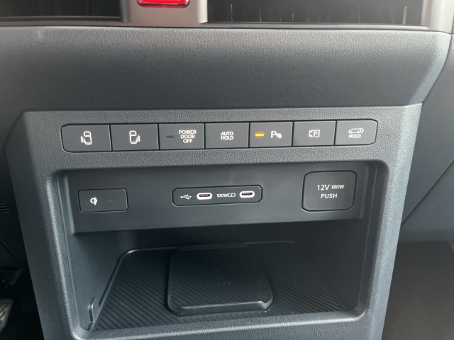 PV5 ELITE 71.2 / UPE: 51.280,- / ACC 360° NAVI LED STANDHZG.