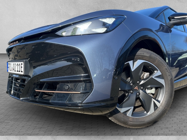 Tavascan Endurance / UPE: 58.850,- / LED KLIMA NAVI ACC BT