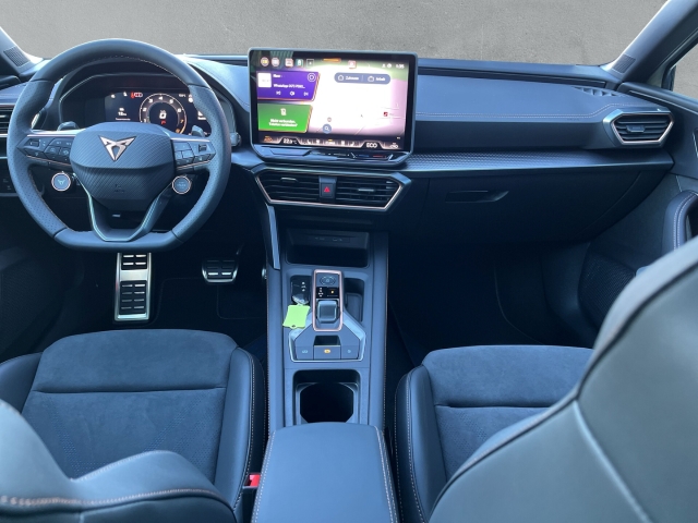 Leon VZ 1.5 PHEV / UPE: 57.260,-  / Matrix-LED Full-Link