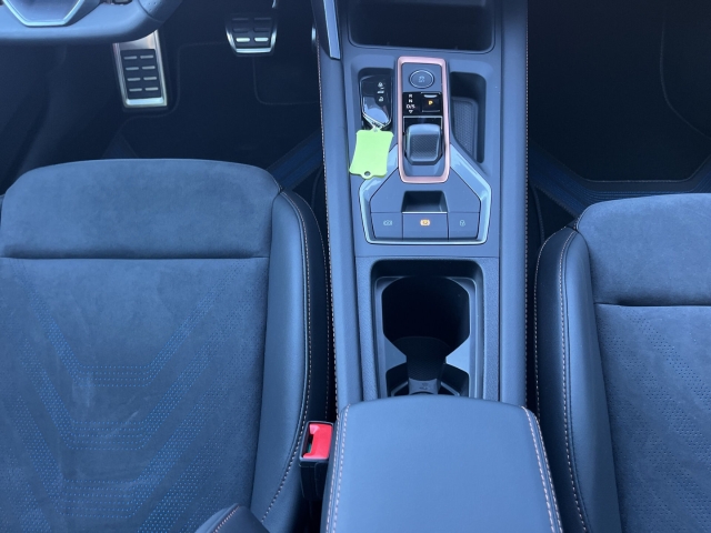 Leon VZ 1.5 PHEV / UPE: 57.260,-  / Matrix-LED Full-Link