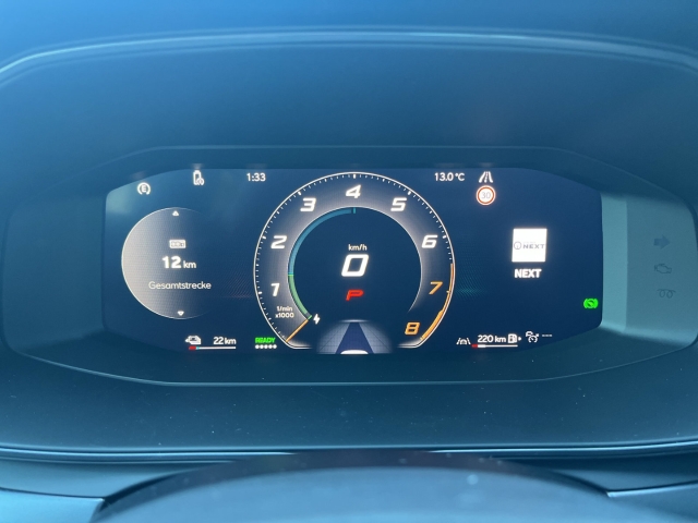 Leon VZ 1.5 PHEV / UPE: 57.260,-  / Matrix-LED Full-Link