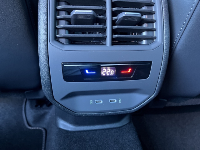 Leon VZ 1.5 PHEV / UPE: 57.260,-  / Matrix-LED Full-Link