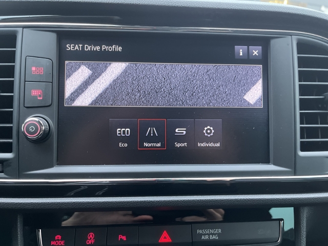 Leon FR 1.5 TSI FULL LINK ACC AMBIENTE LED BT SITZHEIZUNG