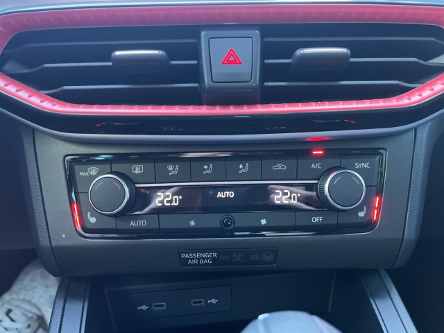 Ibiza FR Pro Black Edition 1.5 TSI PANO ACC LED PDC NAVI SHZ
