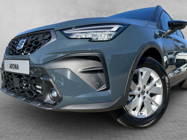 Arona 1.0 TSI ROAD EDIT. / UPE: 36.885,- / AHK LED ACC