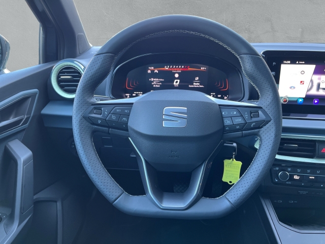 Arona 1.0 TSI ROAD EDIT. / UPE: 36.885,- / AHK LED ACC
