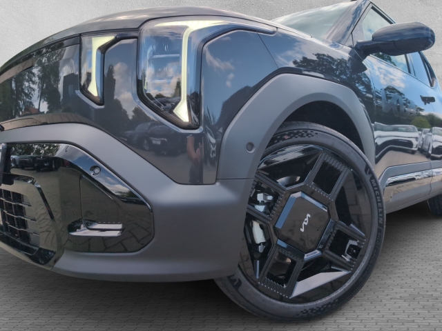 EV2 61-kWh 4S Black-Line / NP: 45.990,-  / 22AC DWP COM