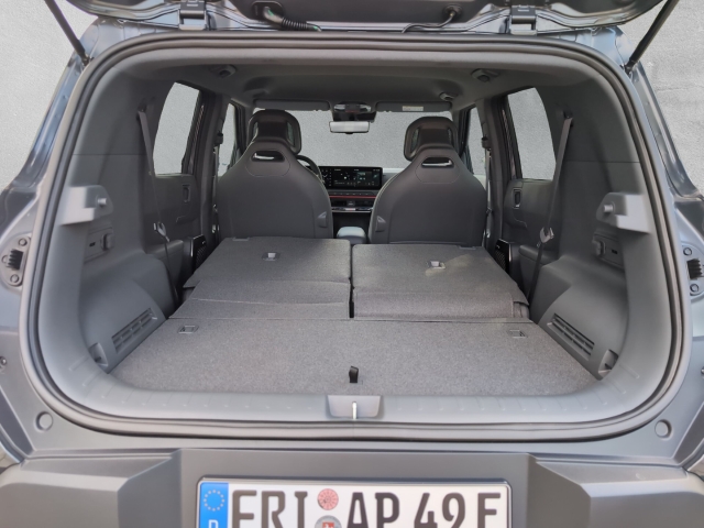 EV2 61-kWh 4S Black-Line / NP: 45.990,-  / 22AC DWP COM