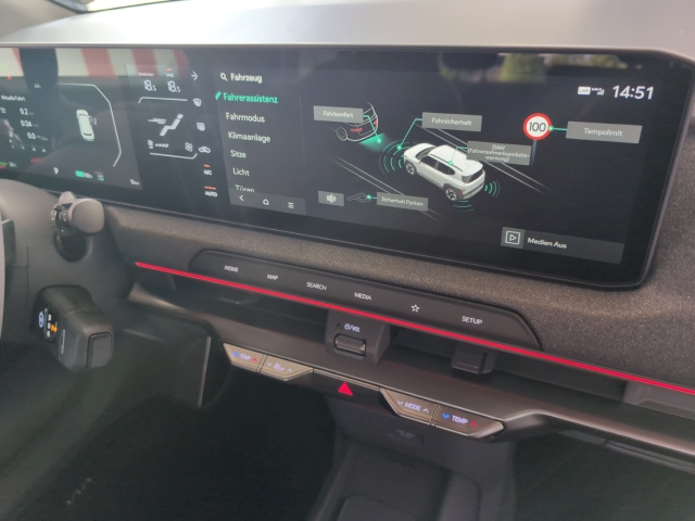 EV2 61-kWh 4S Black-Line / NP: 45.990,-  / 22AC DWP COM
