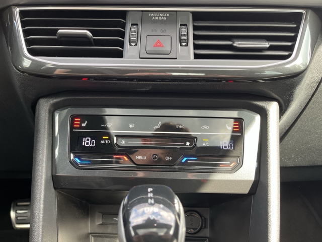Tarraco FR 1.4 e-HYBRID Panorama AHK-klappbar BT ACC LED